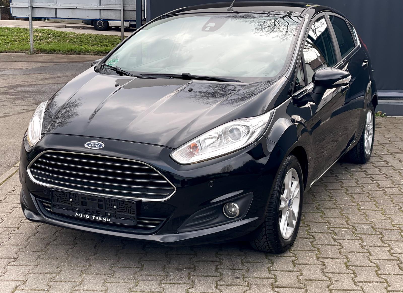 Ford Fiesta Titanium 1.5TDCi Navi*SHZ*PDC*Euro6*LED*