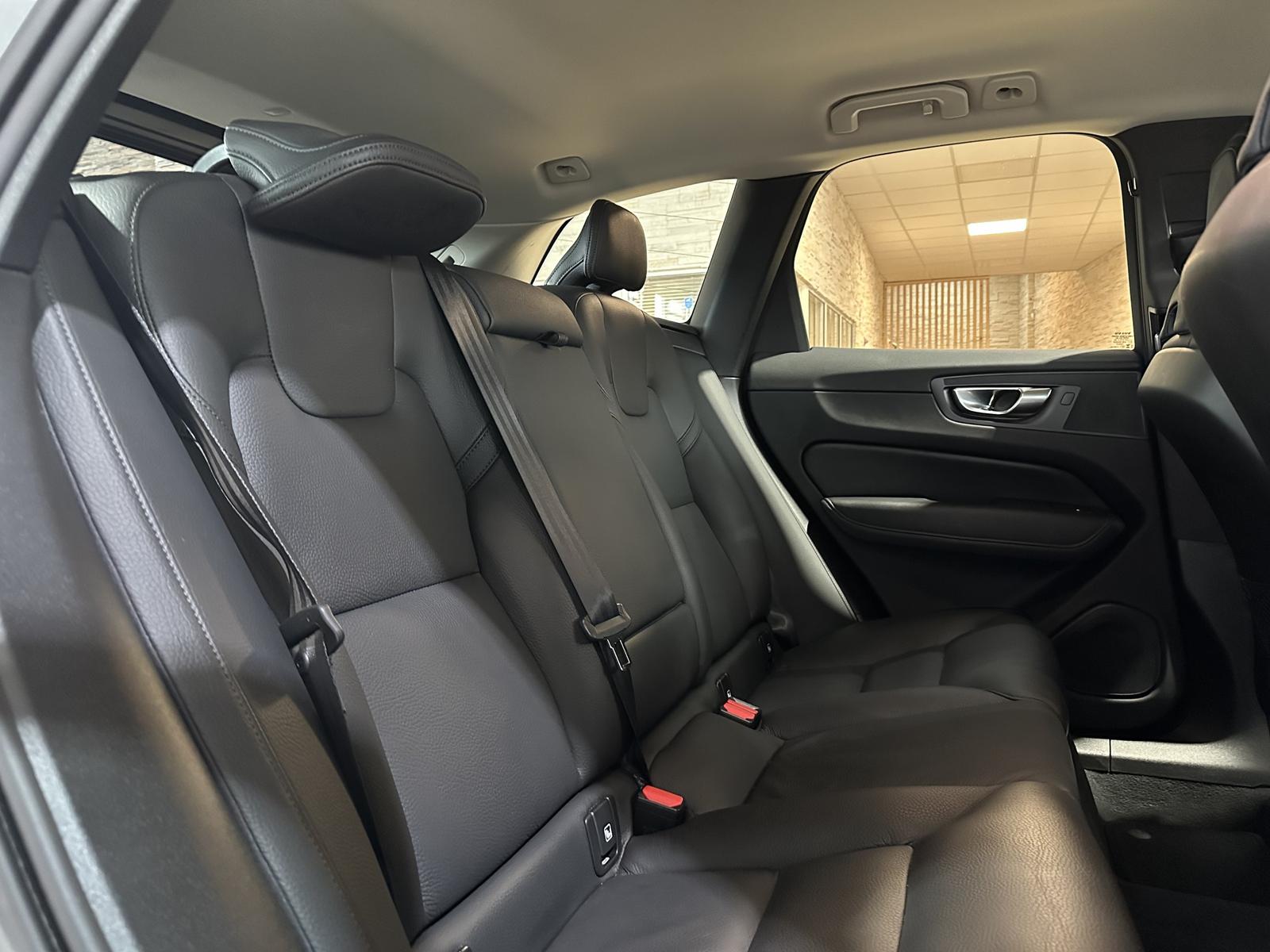 Volvo XC60 Core Leder R.Cam Navi AWD 4xSHZ LED DAB, миниатюра 20