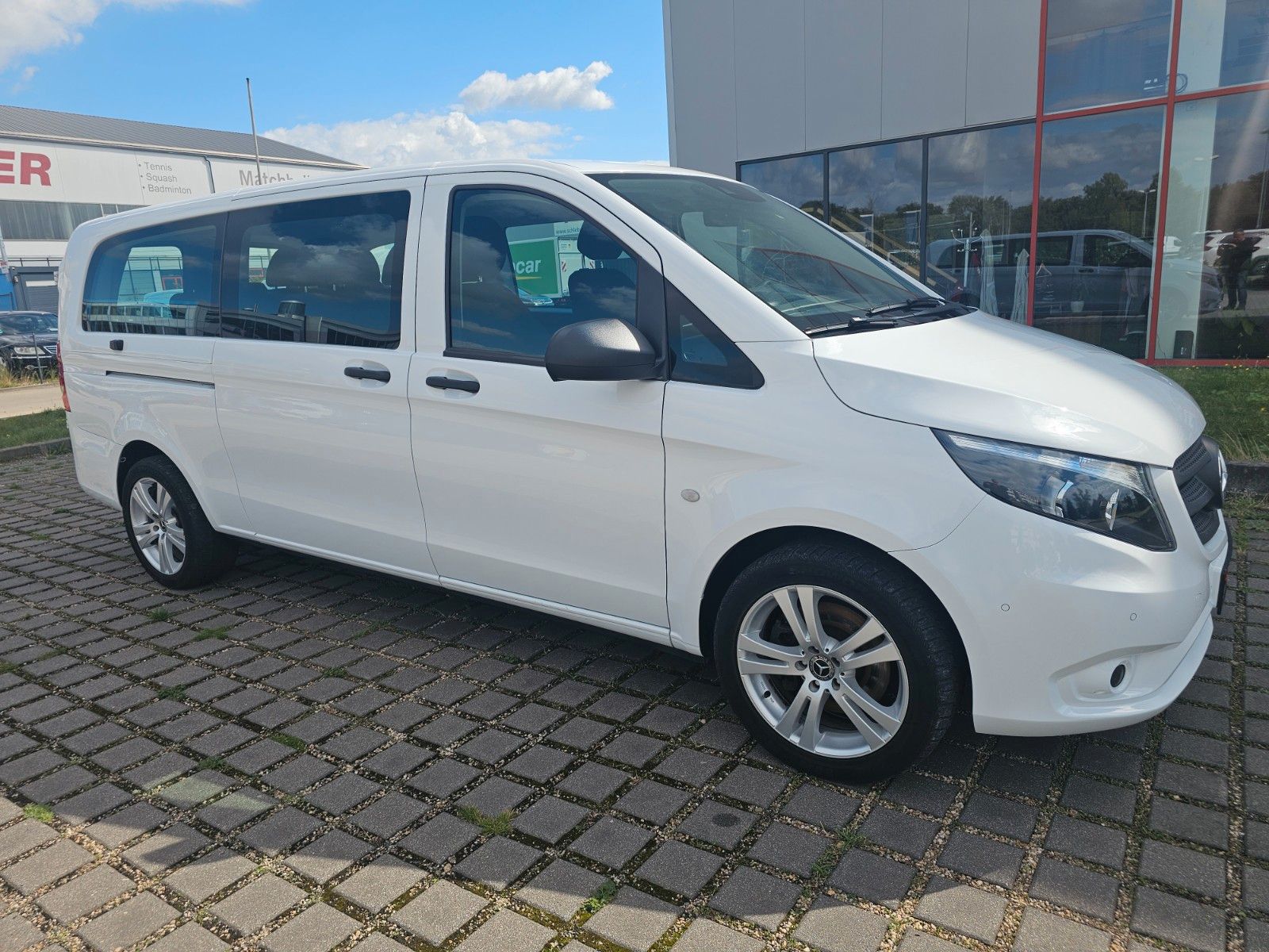 Mercedes-Benz Vito 114 Extra lang Automatik 8 sitze imagem 2