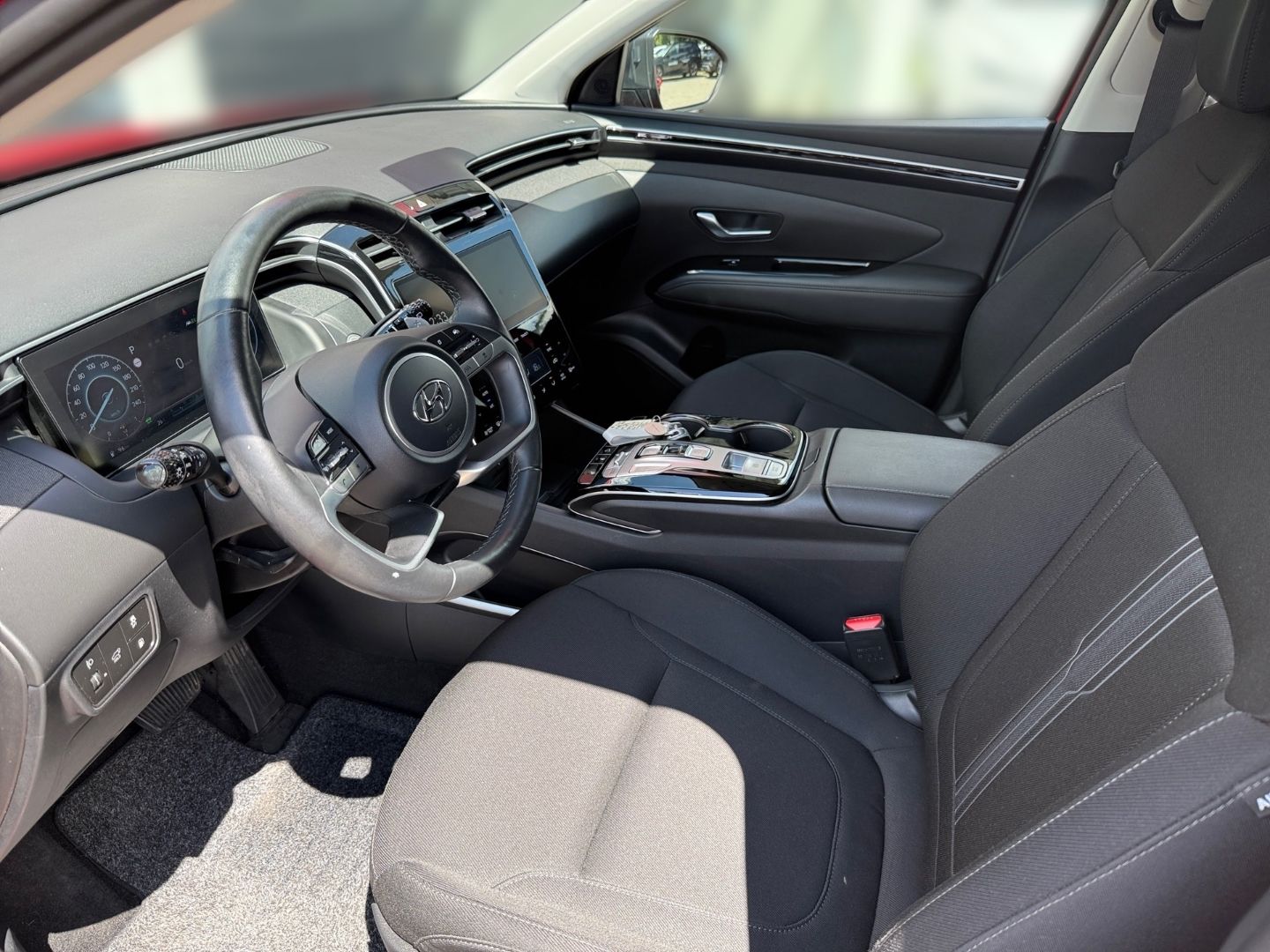 Fahrzeugabbildung Hyundai Tucson Trend Plug-In Hybrid 4WD 1.6 T-GDI +NAVI+