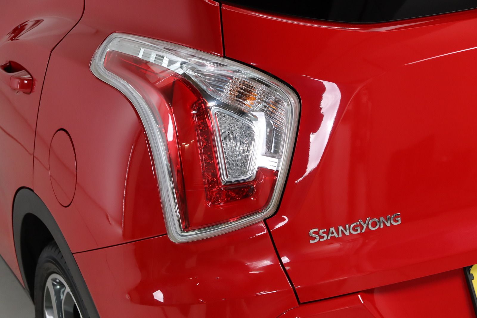 Fahrzeugabbildung Andere Ssangyong Tivoli * Leder * Navi * SHZ* e-XGi 160