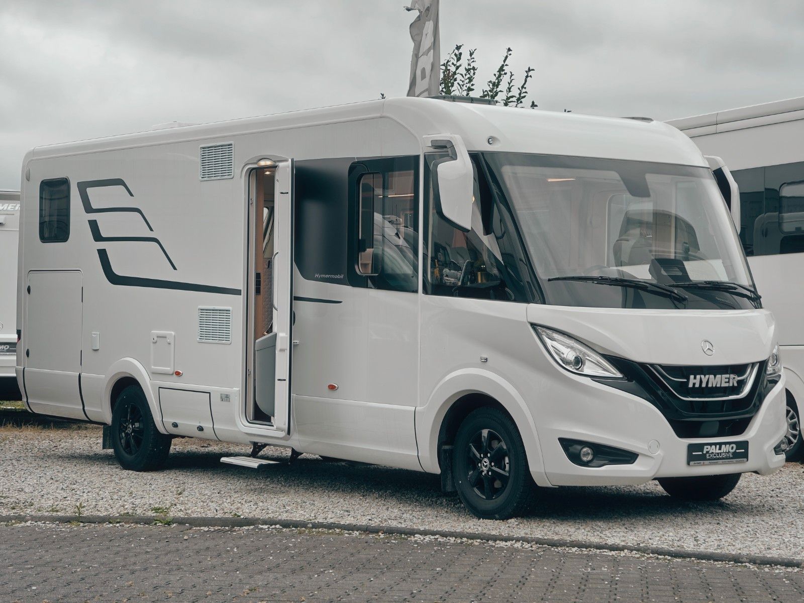 Fahrzeugabbildung HYMER / ERIBA / HYMERCAR B - KLASSE ML I 780 MASTERLINE NEU! MODELL  2025