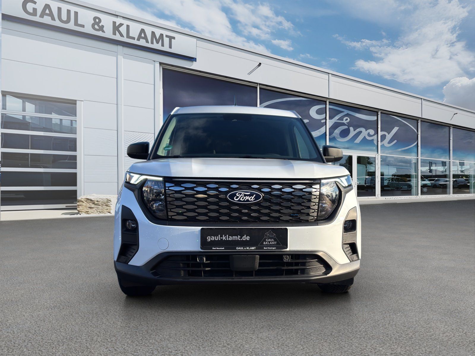 Fahrzeugabbildung Ford Tourneo Courier BEV Trend eMotor