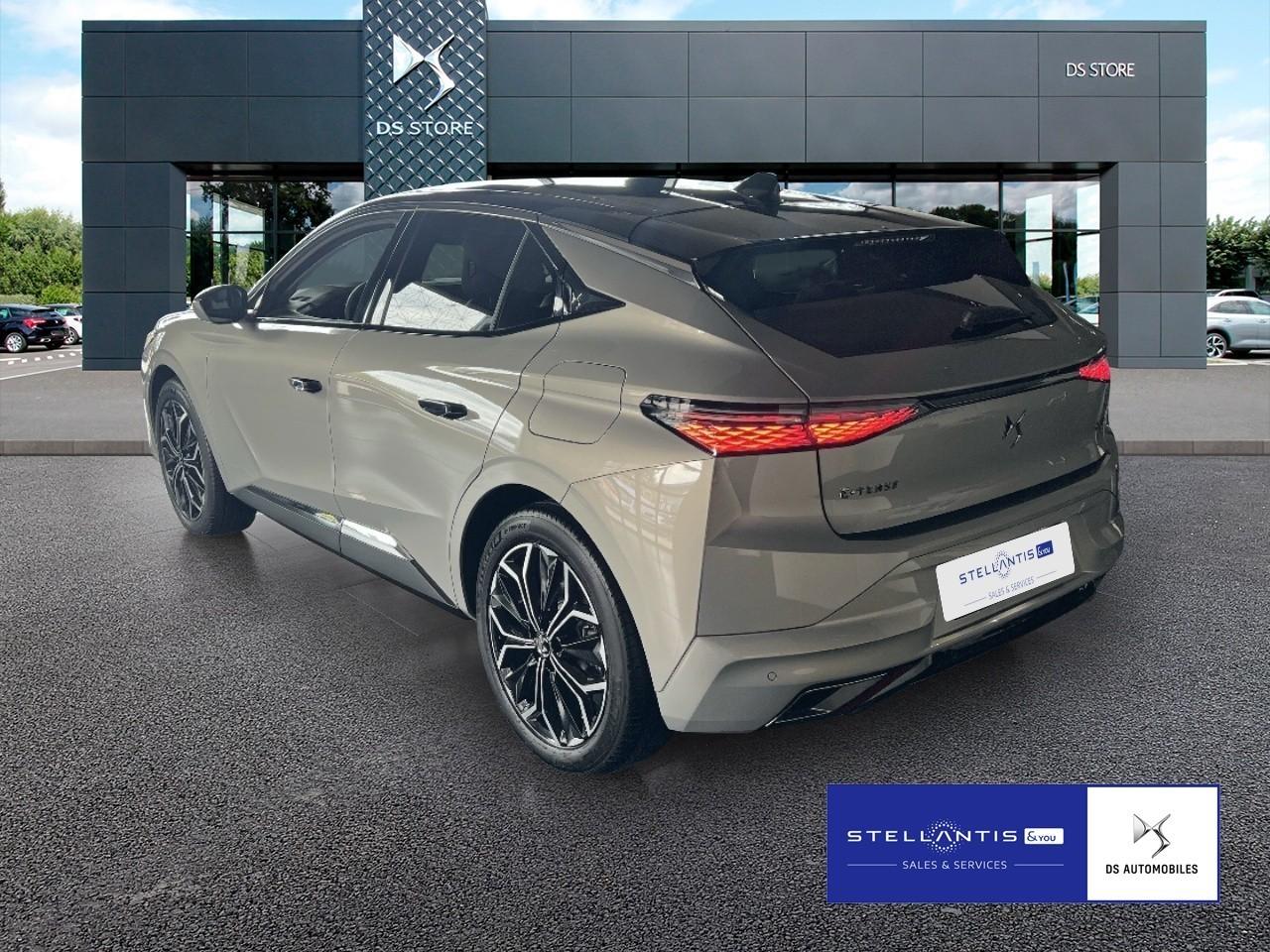 DS Automobiles DS4 E-Tense Hybrid 225(Plug-In)Rivoli S&S(EU6d)