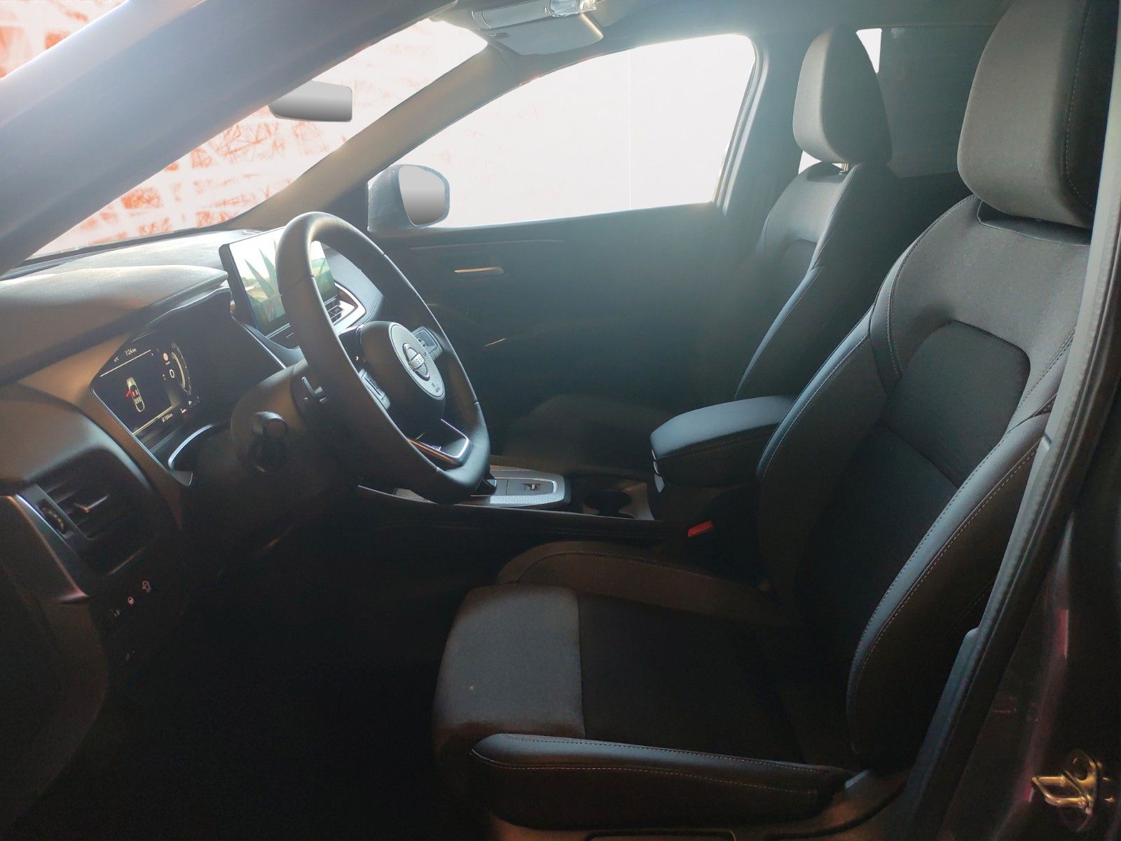 Fahrzeugabbildung Nissan Qashqai N-Connecta ! 360° ! beh. WSS