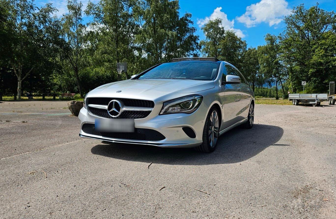 Mercedes-Benz CLA 200 Shooting Brake