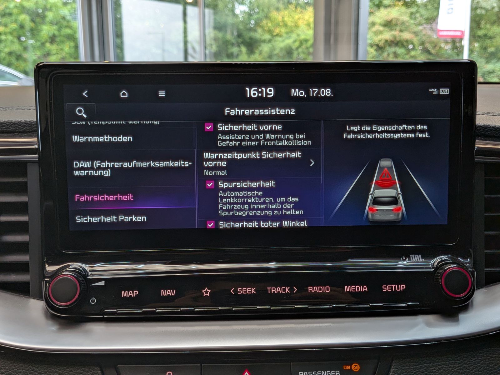 Fahrzeugabbildung Kia cee'd Sportswagon 1.5 DCT Spirit LED JBL Cam 7JG