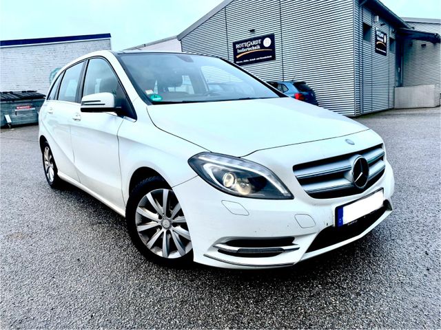 Mercedes-Benz B 180 CDI Aut. AVANTGARDE Panoram Teilleder Navi