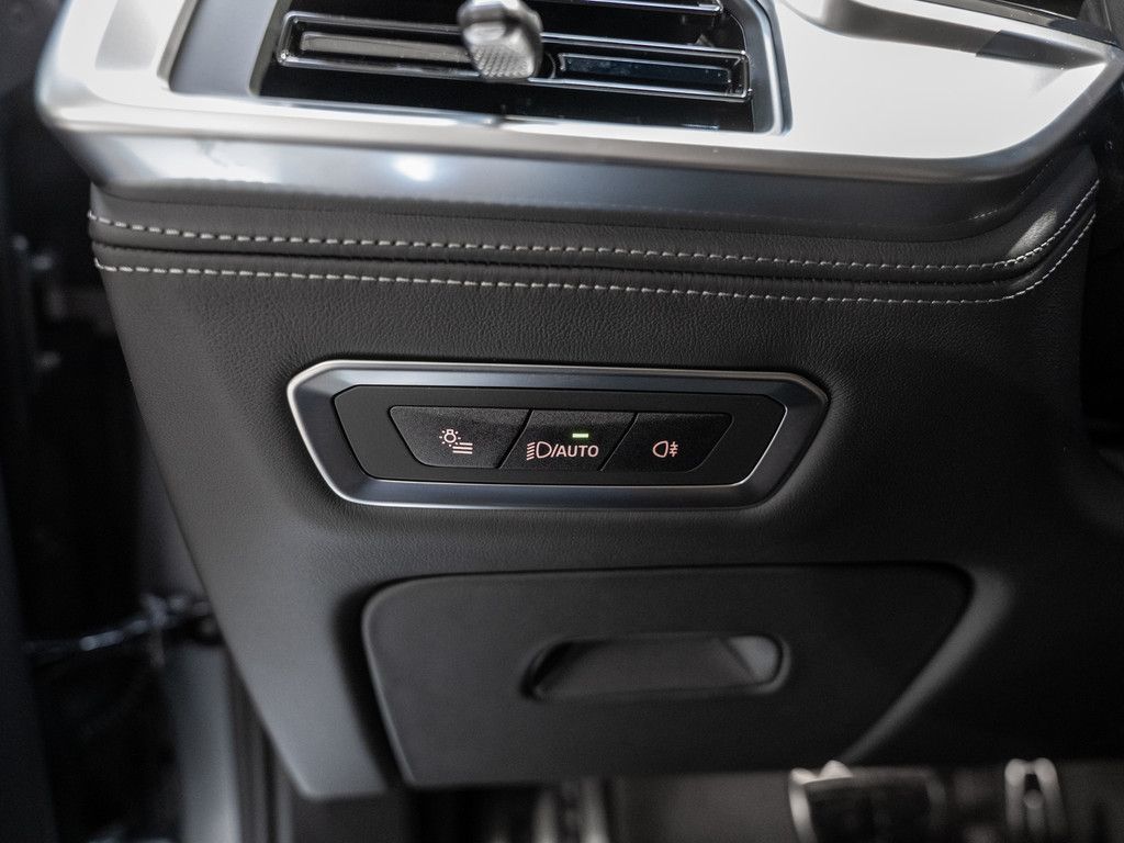 BMW X7 M60 - Bild 25