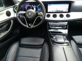 Mercedes-Benz E 220 T 9G-Tronic 4Matic,Avantgarde,Leder,AHK,36 - Mercedes E 220 mit Schiebedach