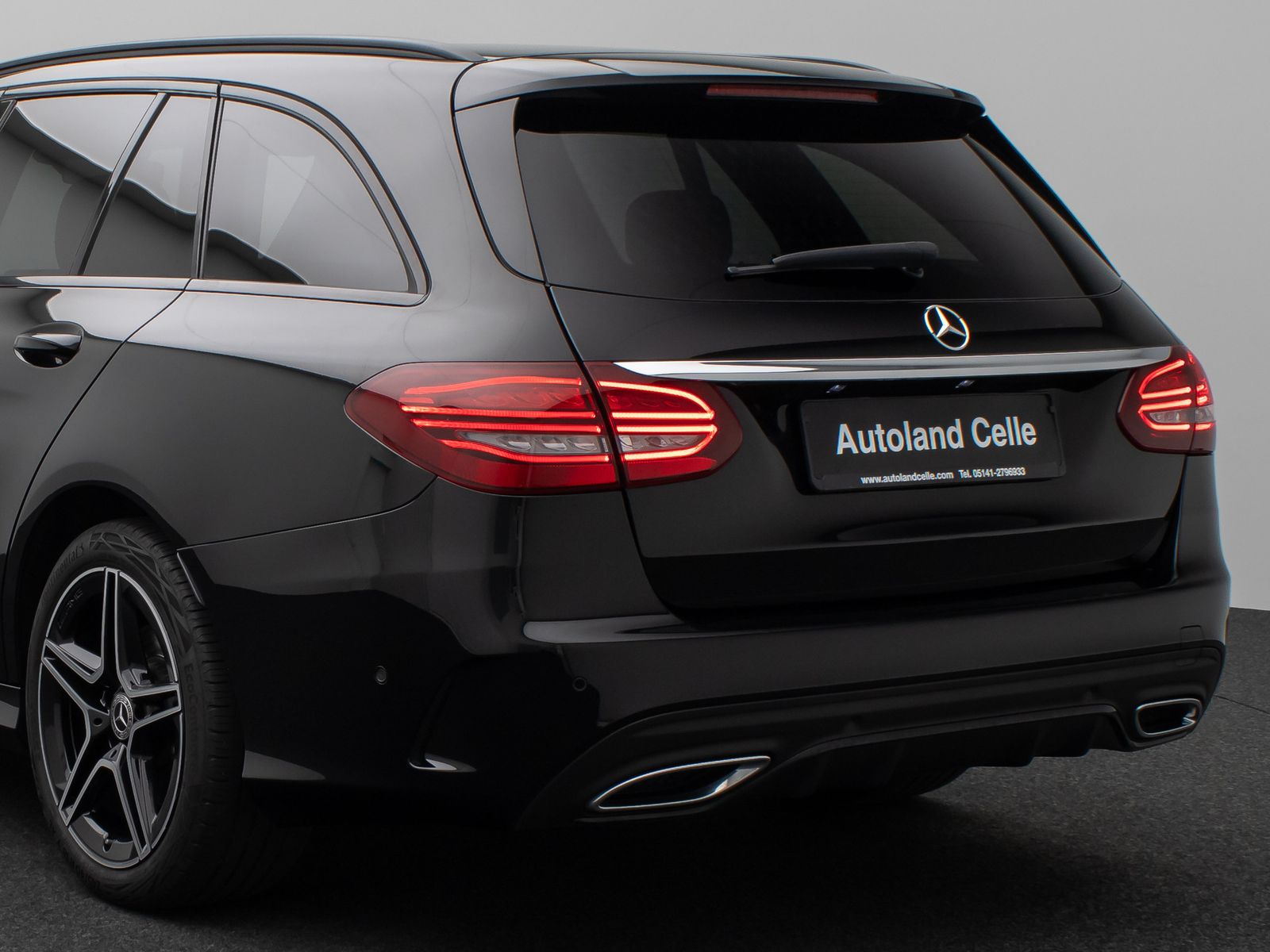 Fahrzeugabbildung Mercedes-Benz C 300d AMG Line 4Matic Kamera Burmester DAB