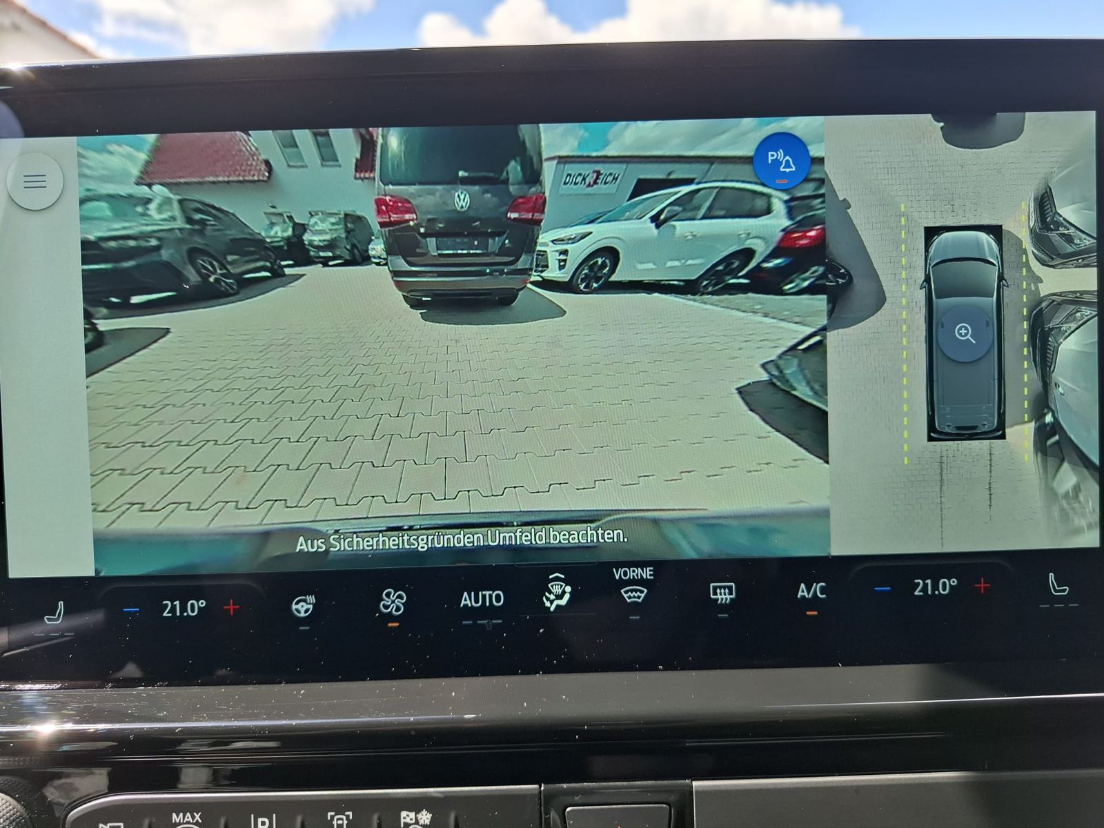 Fahrzeugabbildung Ford Tourneo Custom L1 Titanium X MATRIX*STANDH.*AHK
