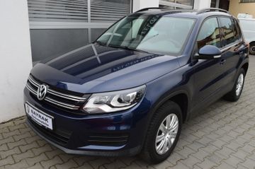 Volkswagen Tiguan - 1