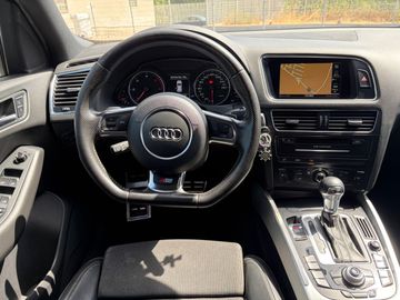 Audi Q5 - 11