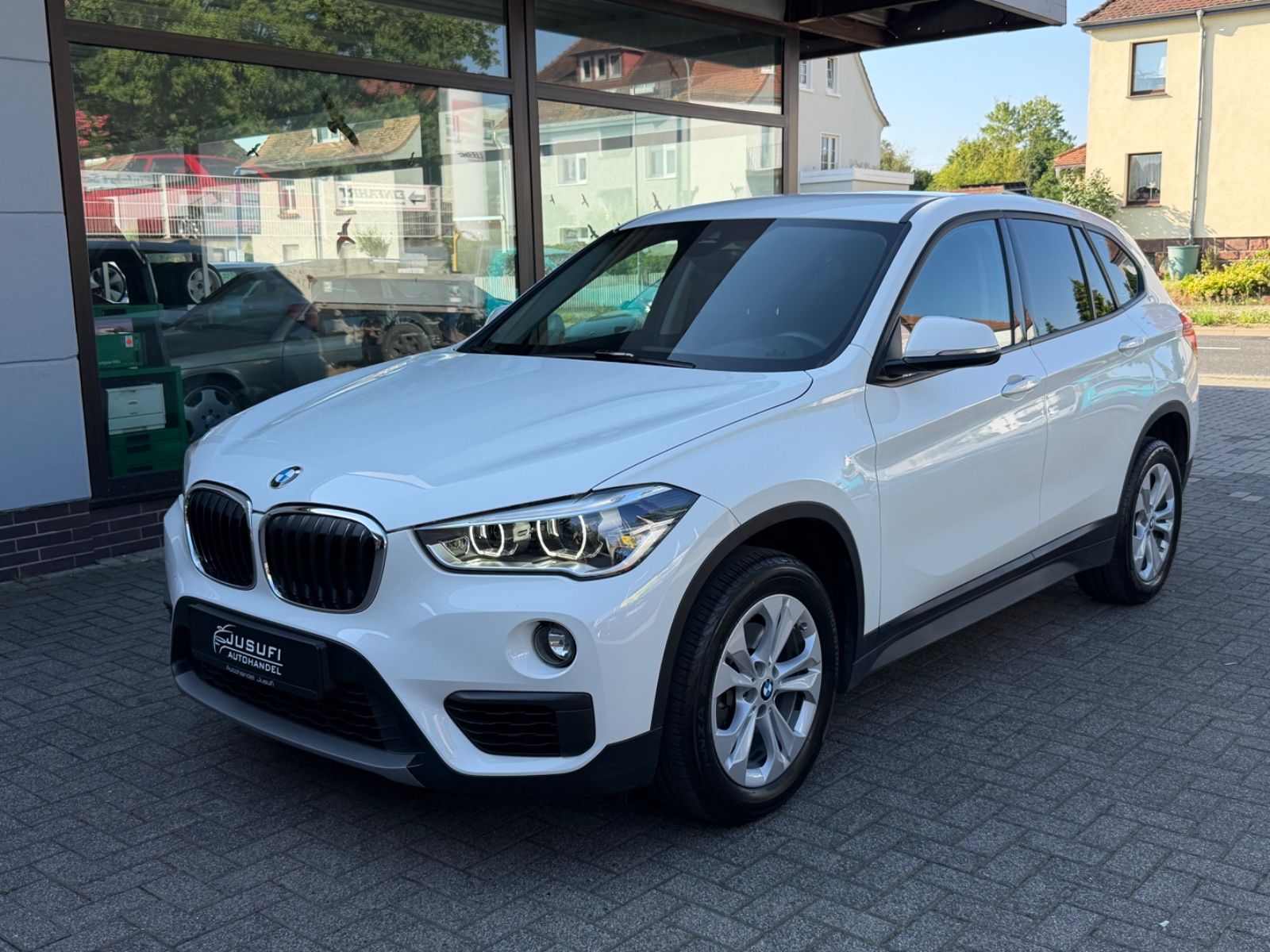 BMW X1 sDrive 18 i Advantage /1.Hand/