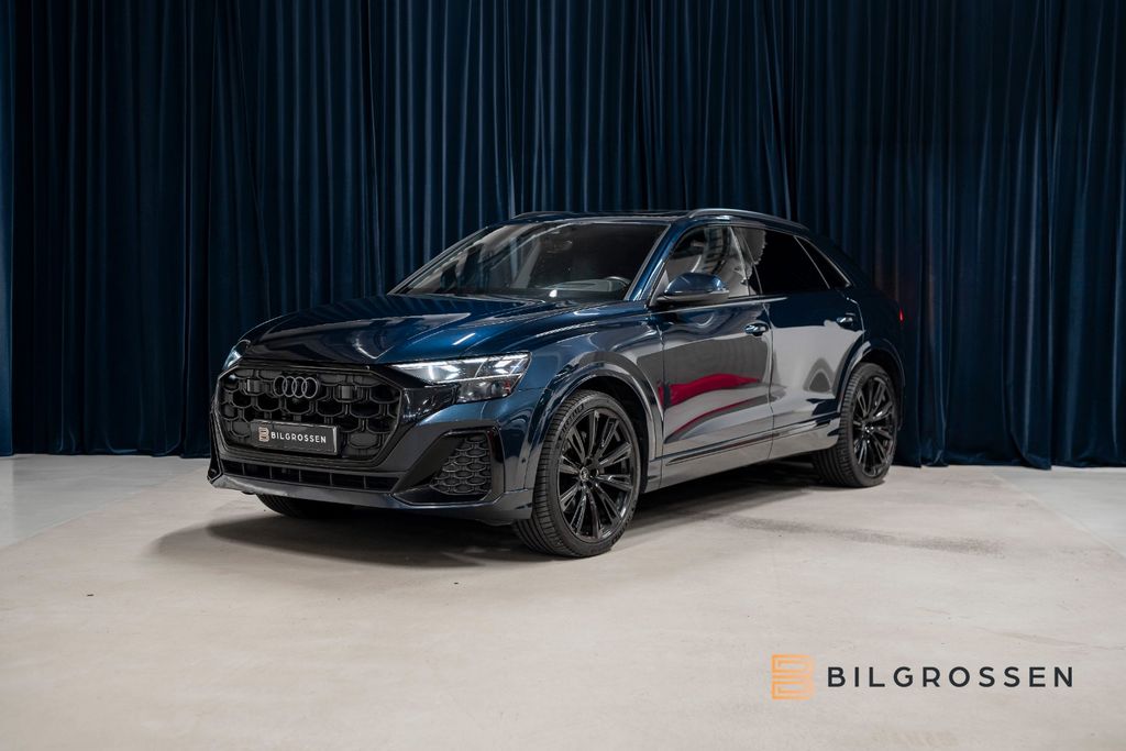 Image of Audi Q8