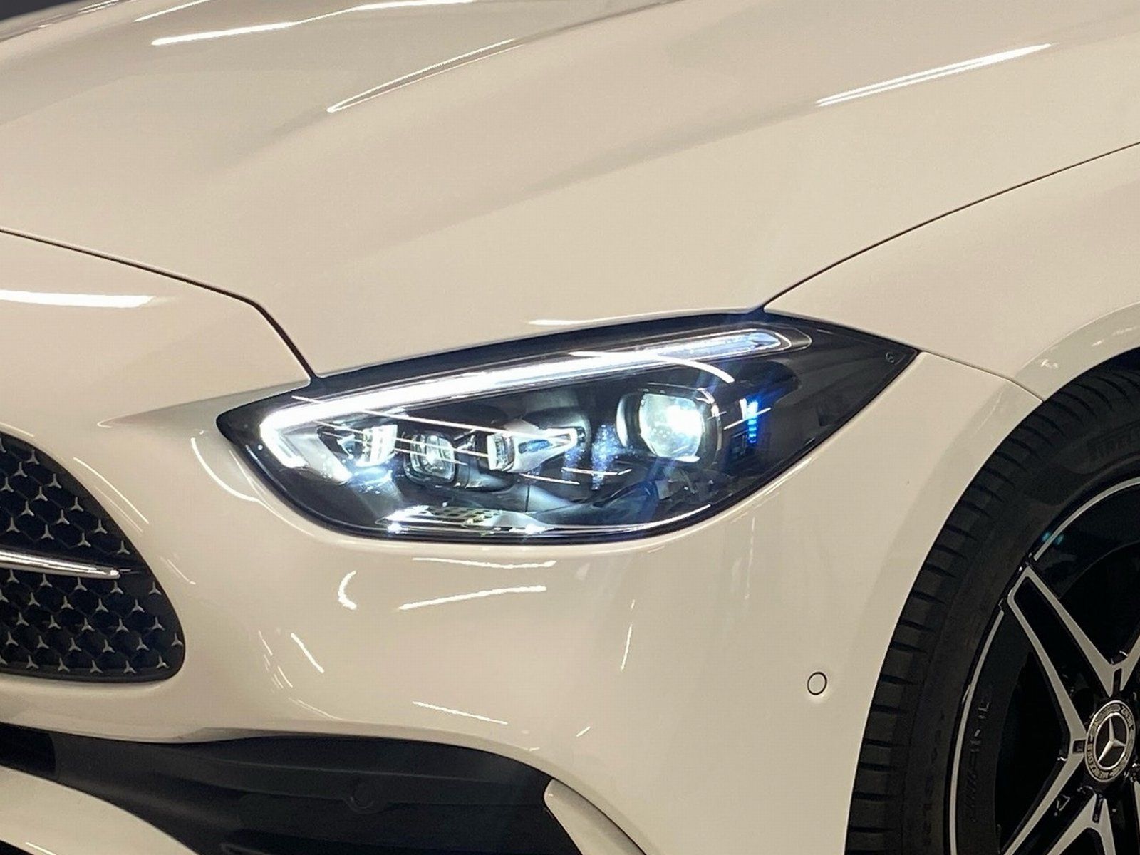 Fahrzeugabbildung Mercedes-Benz C 300 T d AMG*Pano*Distro*Night*360*Digital*Memo