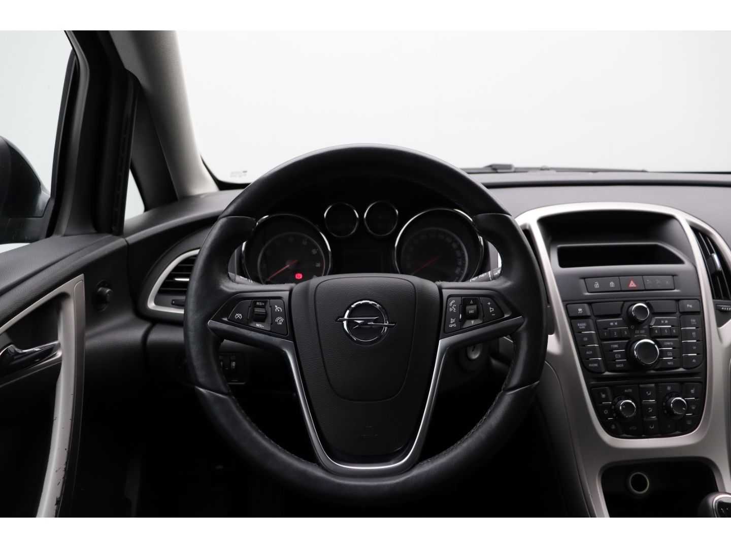 Fahrzeugabbildung Opel Astra 1.4 J Active 2-Zonen-Klimaauto SHZ Ambient