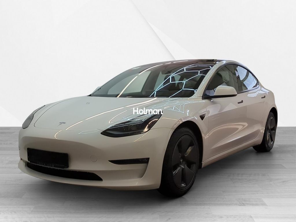 Image of Tesla Model 3
