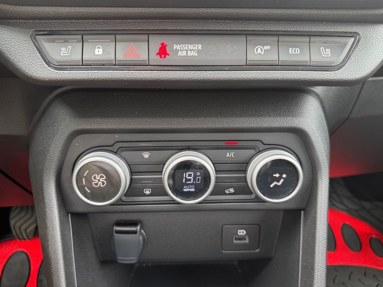 Fahrzeugabbildung Dacia Sandero III 1.0 TCe 90 Expression *GJR*KAMERA*NA