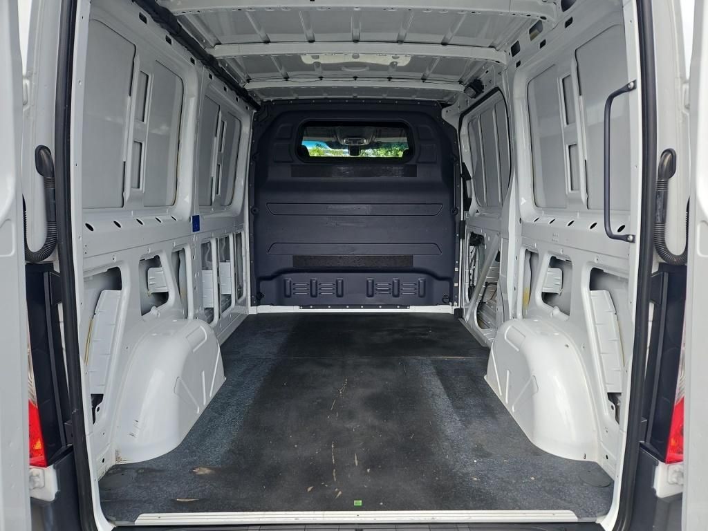 Fahrzeugabbildung Mercedes-Benz Sprinter 314 Kasten L1H1 FWD Navi AHK STHZ PTS