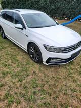 Volkswagen VW Passat 1,5Tsi R-line Bj.2020 - Volkswagen Passat: 2.5