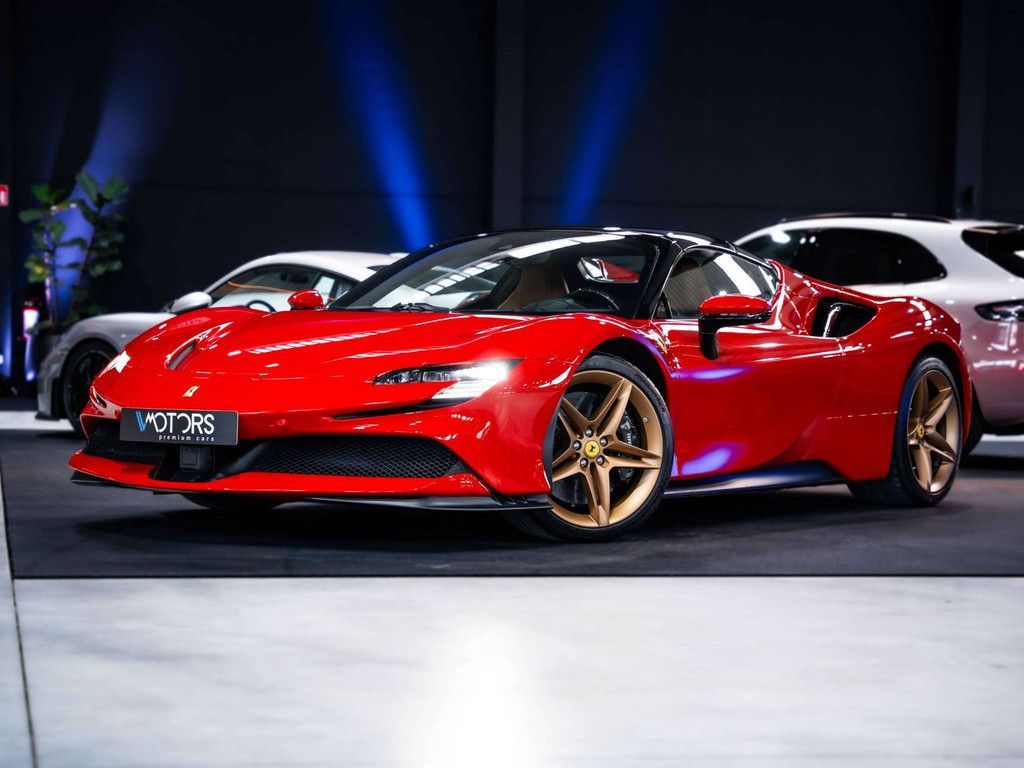 Ferrari SF90 Spider 4.0 V8 PHEV - Asseto Fiorano Pack - imagem 2
