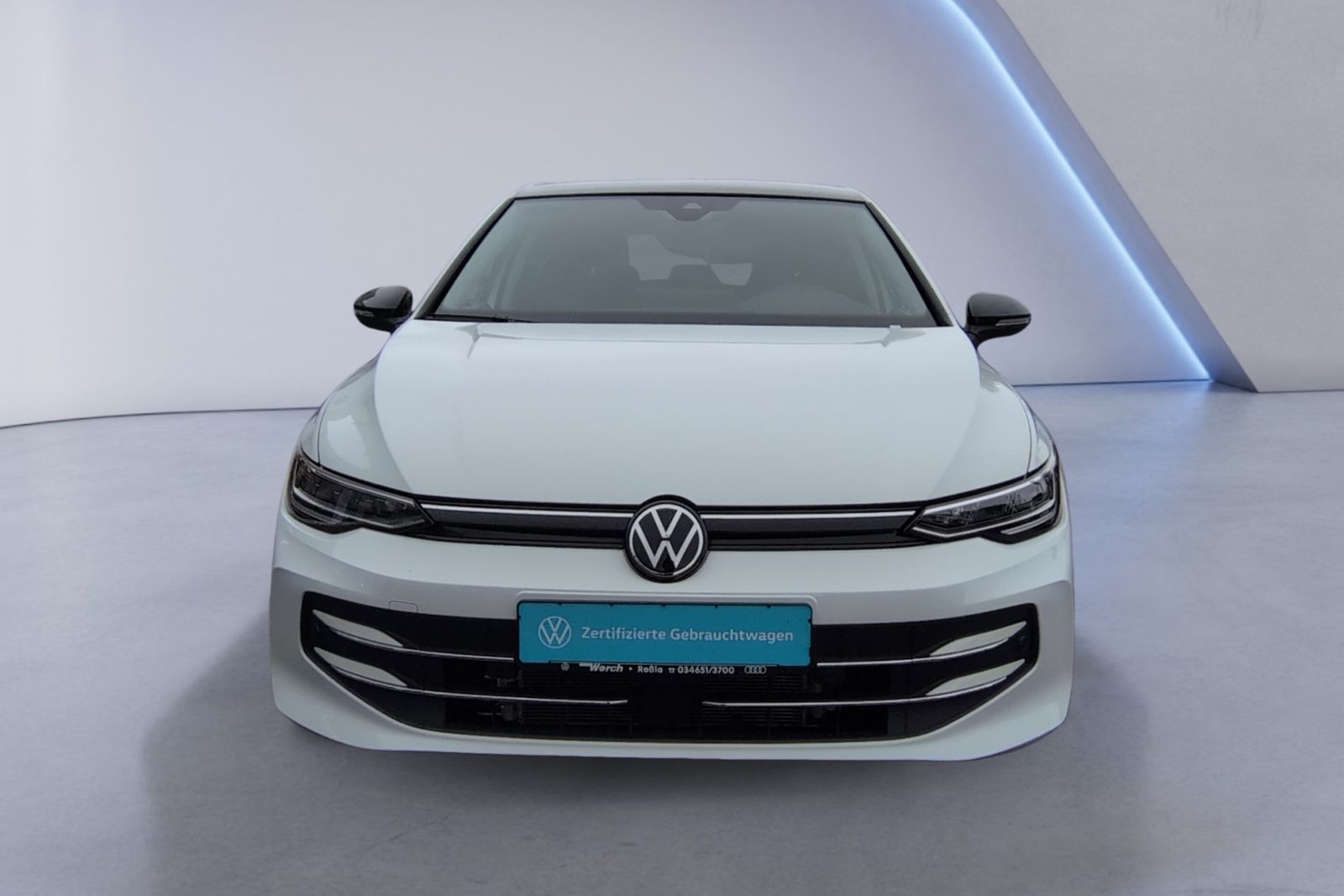 Golf VIII 1.5 eTSI DSG Goal LED+PANO+AHK