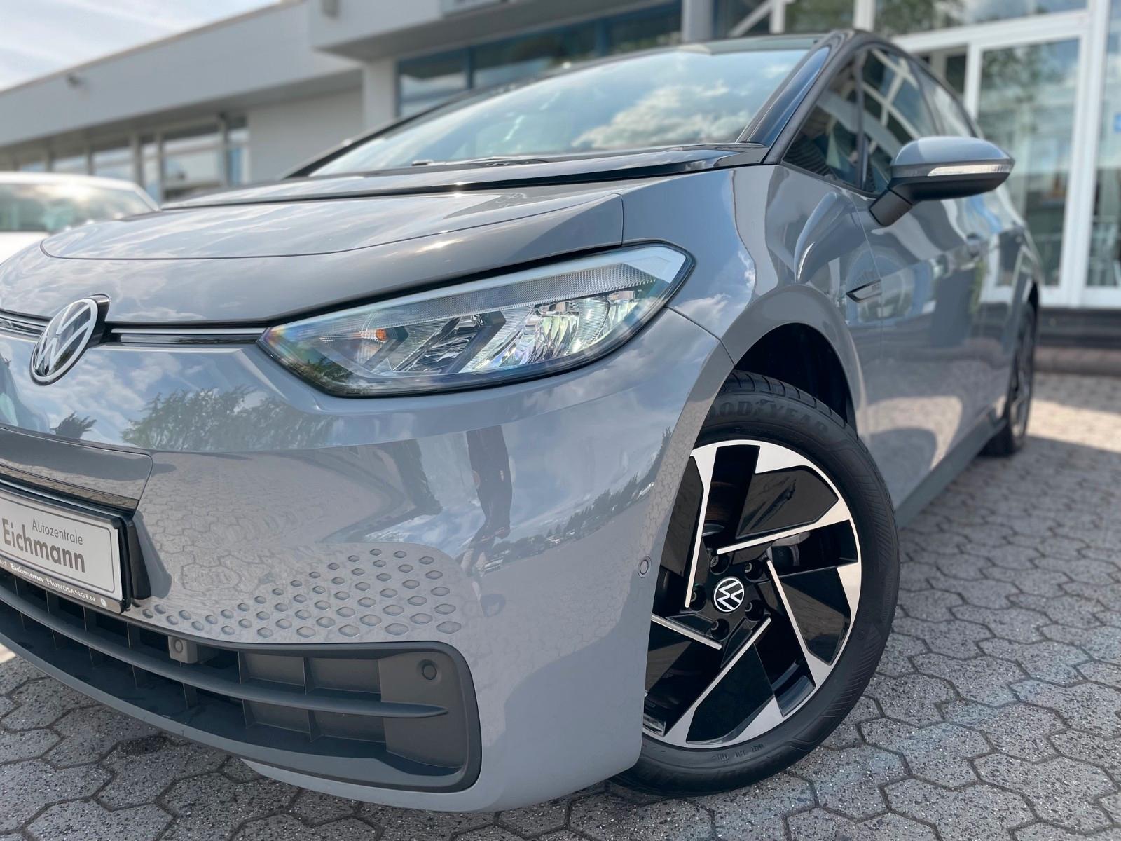 Volkswagen ID.3 Pro Perf.+LED+NAVI+WÄPU+ACC+RFK+CLIMA+SHZ+P