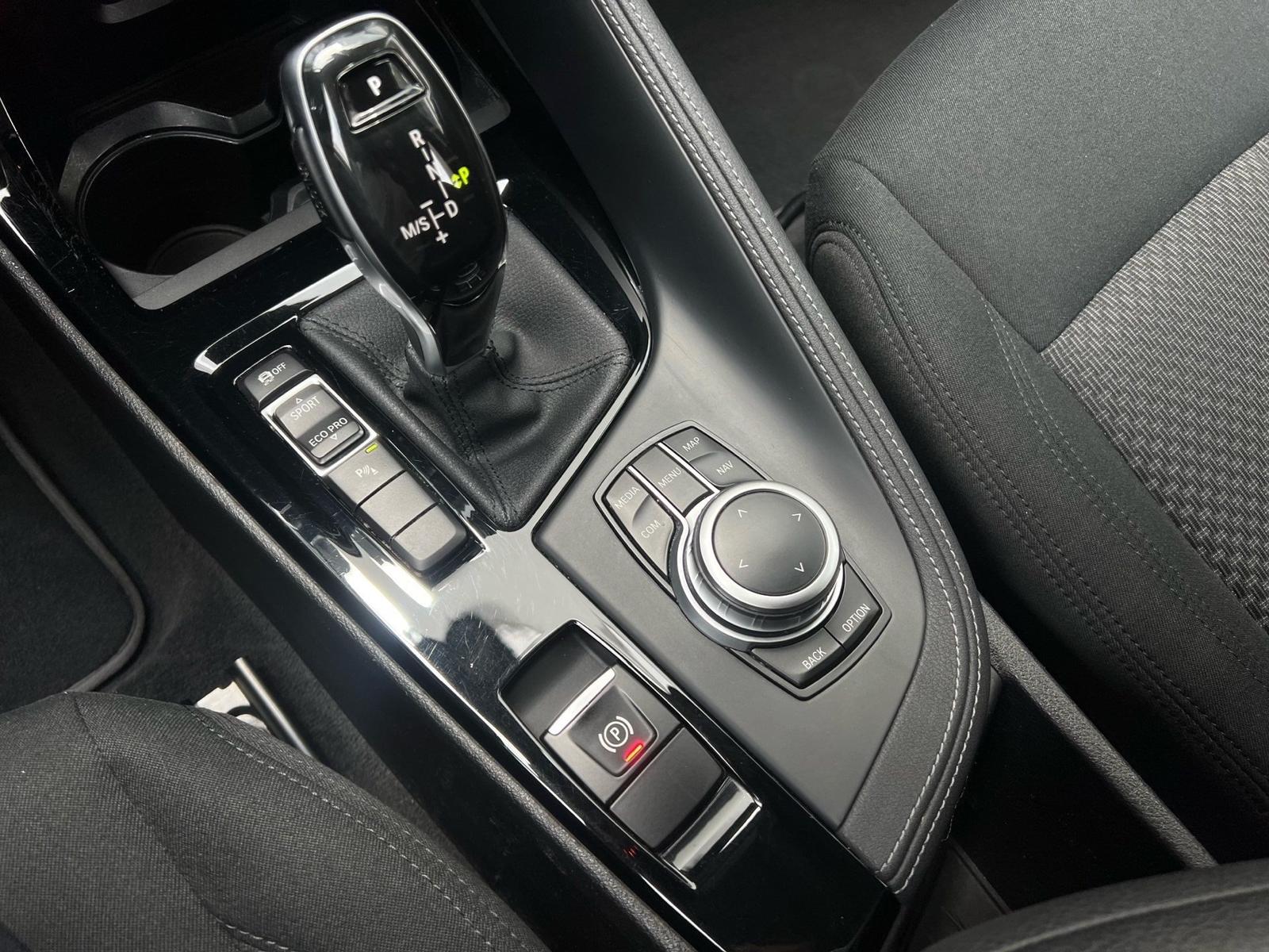 BMW X2 sDrive20i LED Navi Aut. PA PDC Tempomat Shz, миниатюра 22
