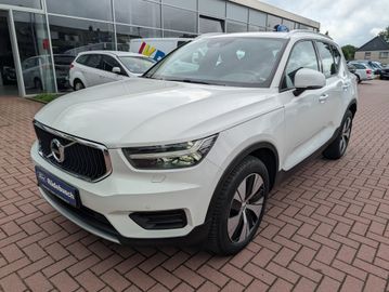 Volvo XC40 - 1