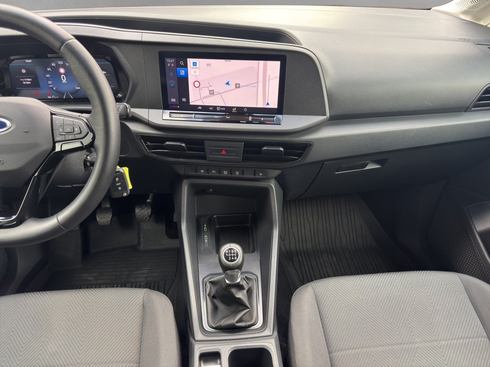 Fahrzeugabbildung Ford Tourneo Connect 2.0 Trend AHK/PDC/TEMPOMAT/NAVI/