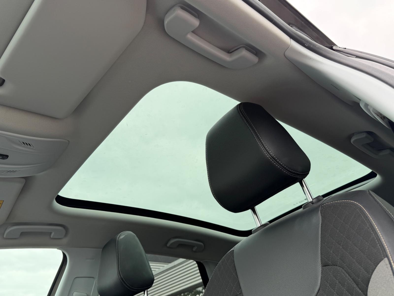 Opel Grandland Innovation/Navi/LED/Leder/Keyless/Pano