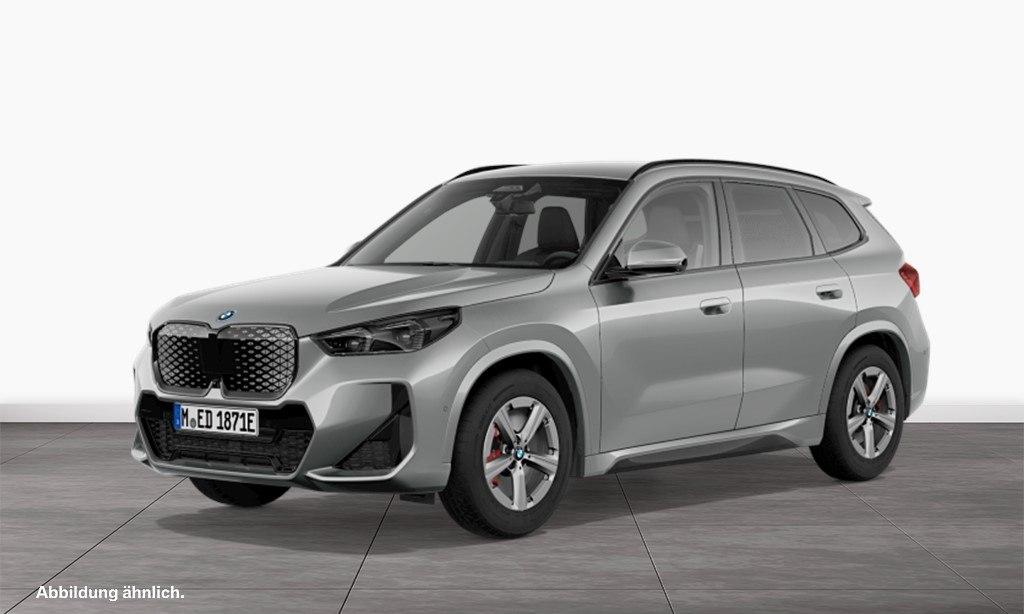 BMW iX1 xDrive30 M Sport AHK Driv.Assist.Prof LED