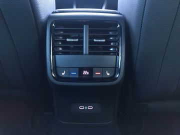 Skoda Octavia Combi 1.5 TSI mHEV Sportline *HUD*MATRIX