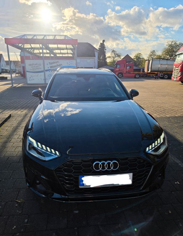Image of Audi A4