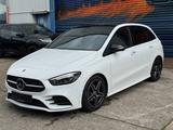 Mercedes-Benz B 180 d AMG/Pano/Widescreen/ACC/eSitze/1 Hand