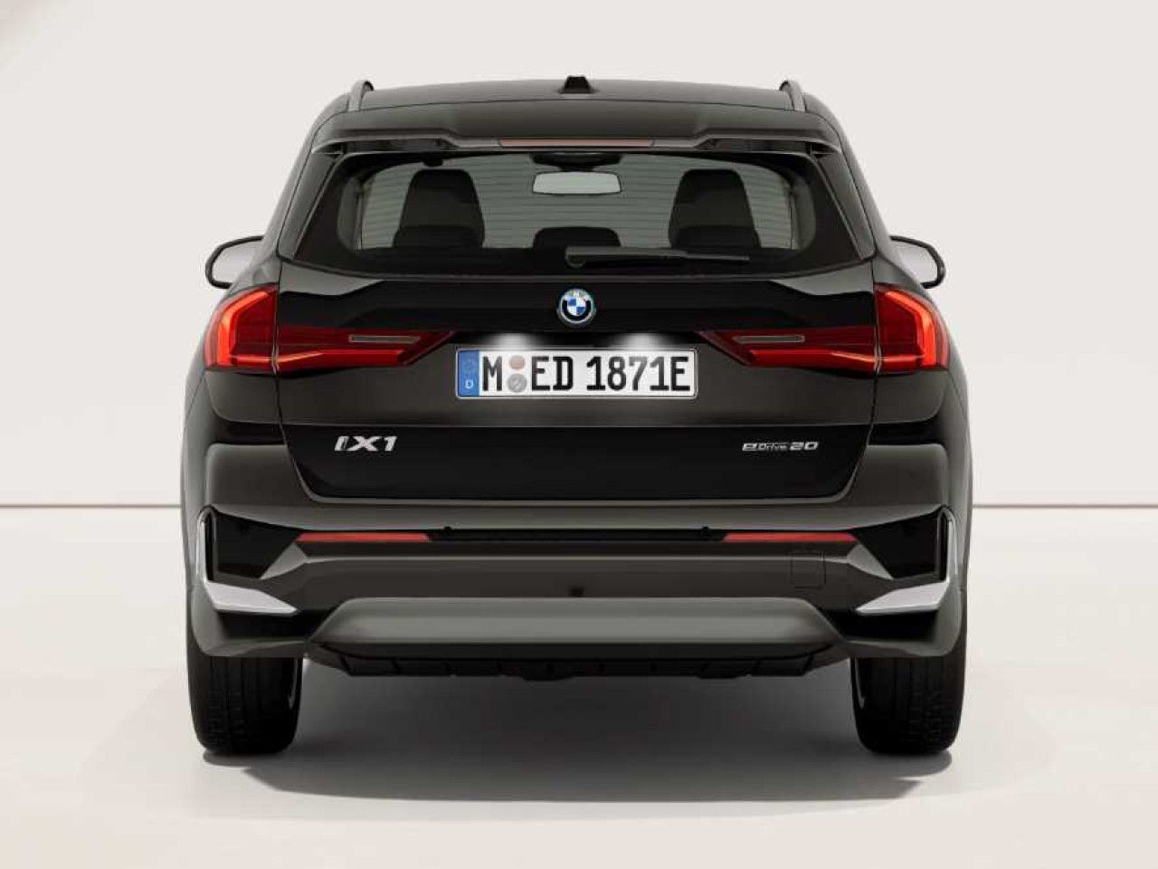 BMW iX1 - Bild 6
