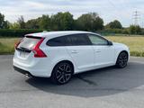 Volvo V60 D3 Automatik Linje Svart - Volvo V60: Linje Svart