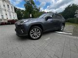 Toyota RAV 4 2.5 Hybrid Lounge Auto AWD Lounge - Toyota RAV 4 in Berlin