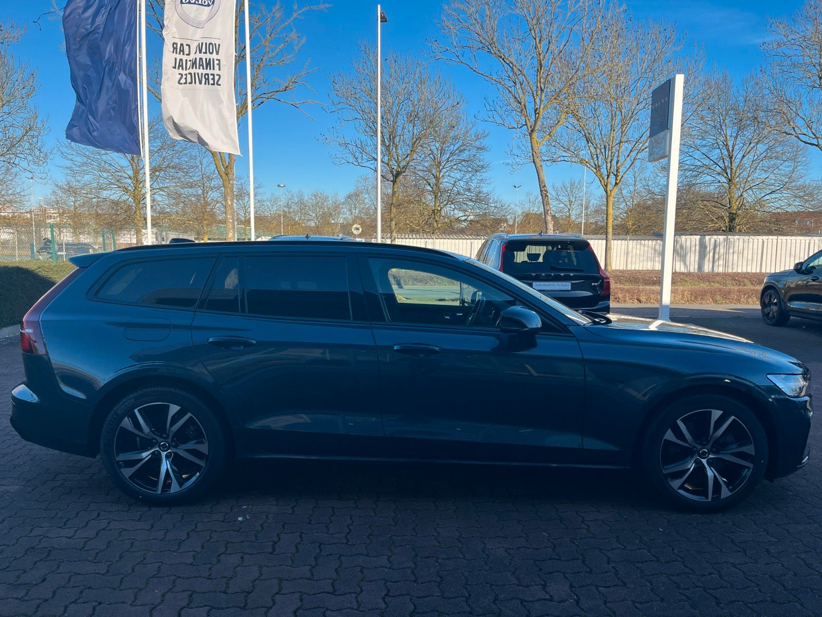 Volvo V60 B4 DCT Plus Dark foto 11
