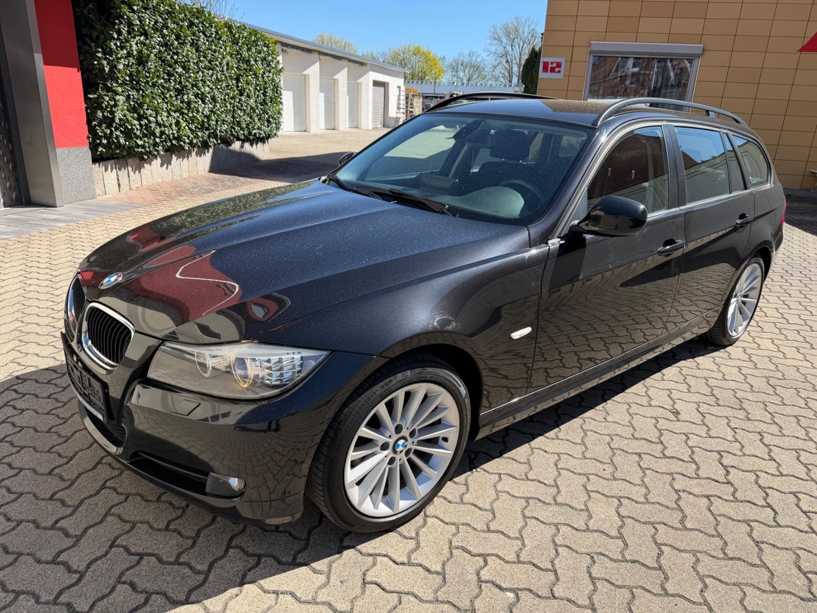 BMW 318i Touring  NAVI XENON ALU