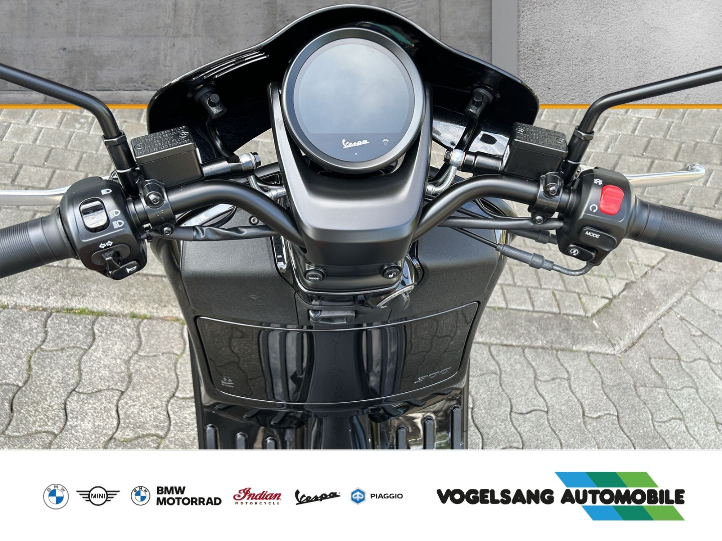 Fahrzeugabbildung Vespa GTV 300 HPE, Sondermodell, Aktionspreis Modell 2