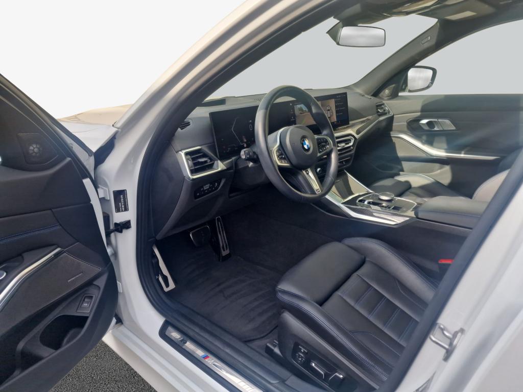 BMW M340d Touring xDrive, LED, SHZ, Panoramadach