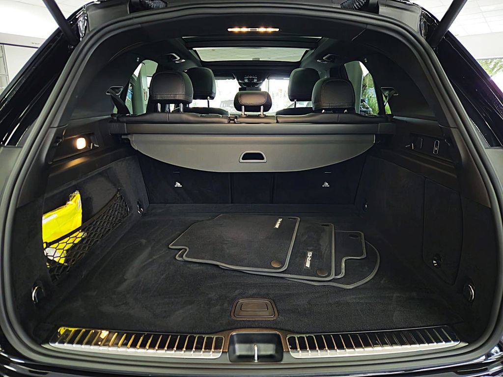 Mercedes-Benz GLE 300 d 4M*AMG*AIRM*PANO*MBEAM*BURM*DISTR*KAM*