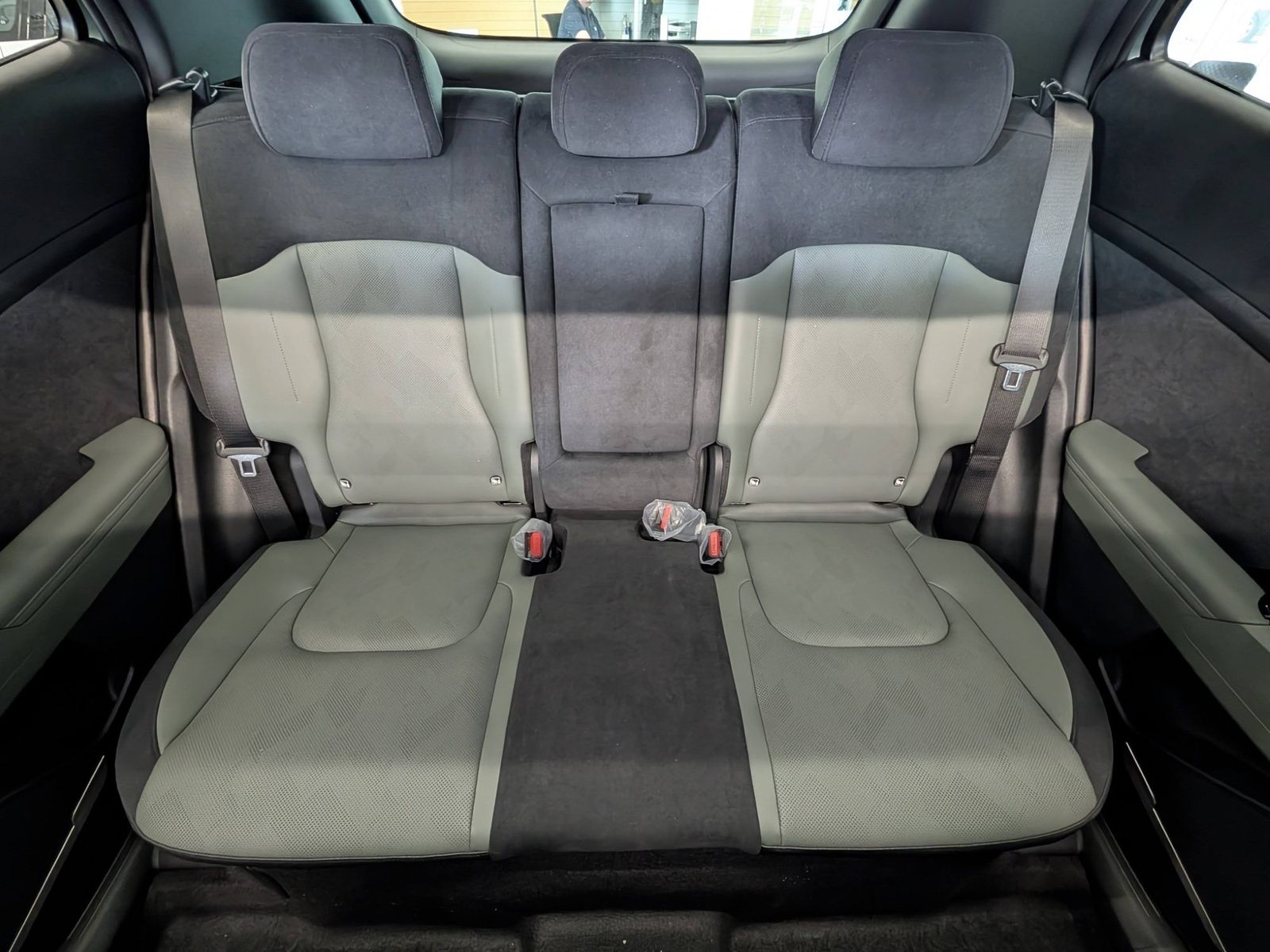 KIA Sportage 1.6 T-GDI HEV AWD Nightline Schiebedach – Bild 14