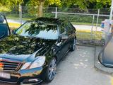 Mercedes-Benz Mercedes Benz E klasse Paket AMG TÜV 2027 - Mercedes-Benz 350 in Duisburg