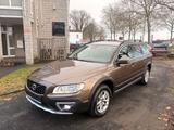 Volvo XC 70 XC70 Kinetic  EU6 / Automatik / Navigation - gebrauchte Volvo XC70 aus dem Jahr 2015