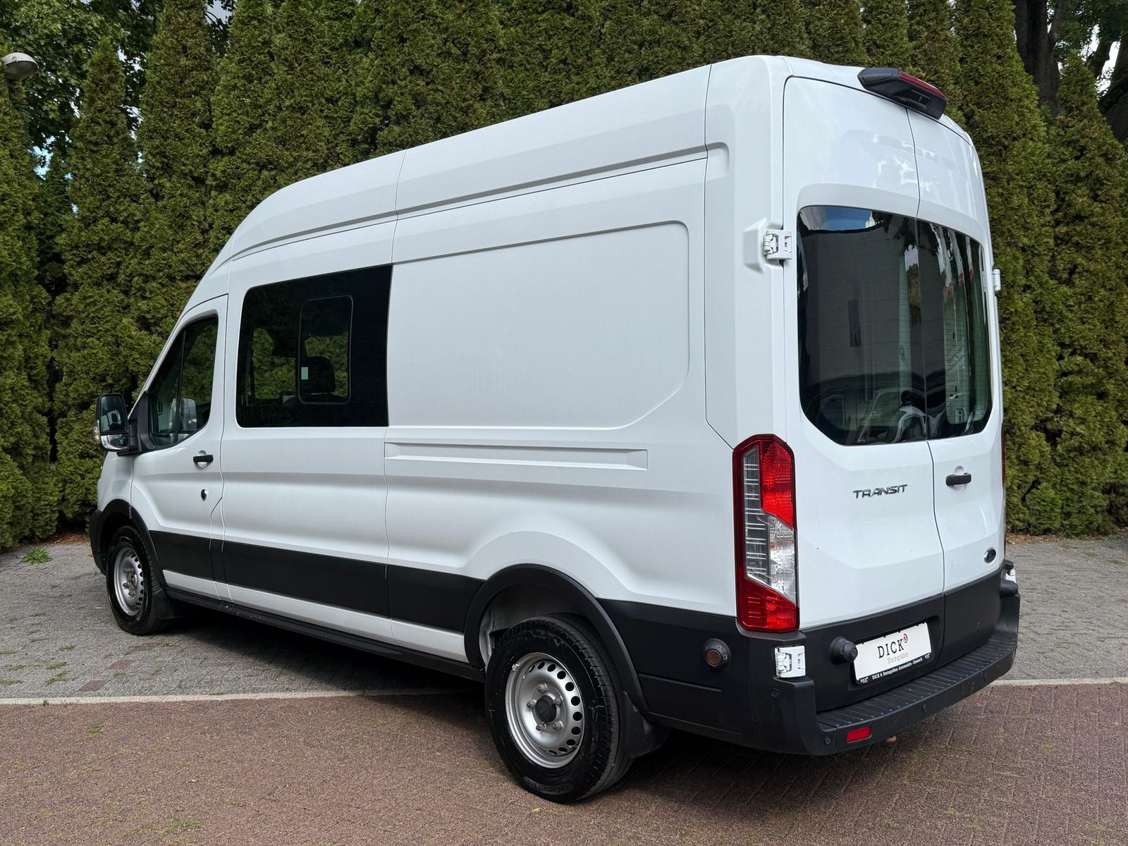 Fahrzeugabbildung Ford Transit 2.0 TDCI DOKA+6SI L3H2 XEN+KLIMA+SHZ+KAM