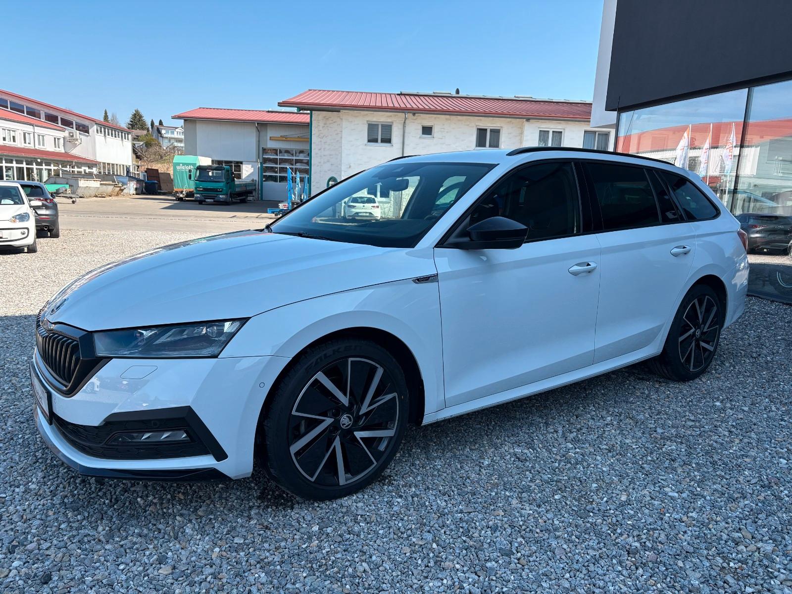 Skoda Octavia Combi Sportline 1. Hand